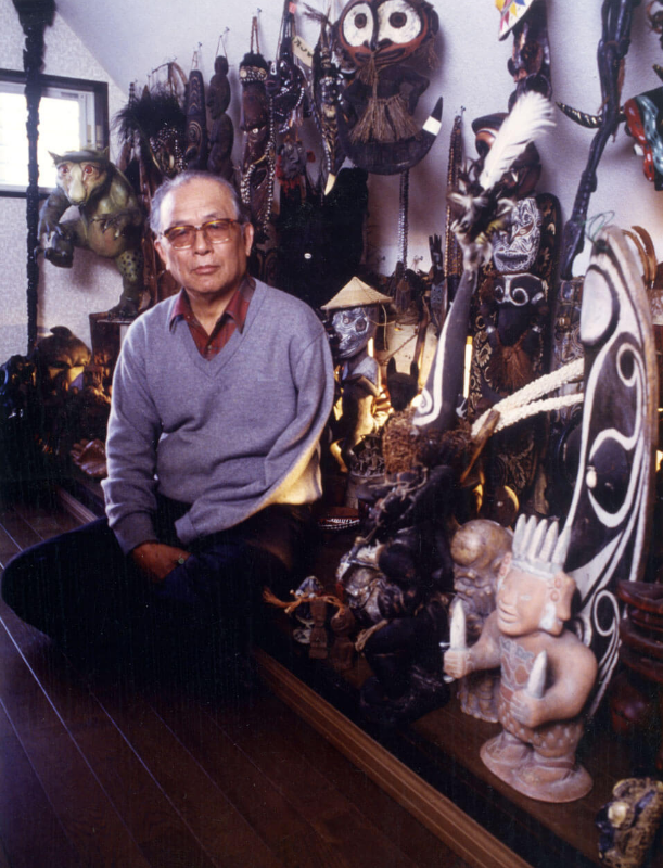 Мидзуки Сигэру и его коллекция ⓒ фото 水木プロダクション